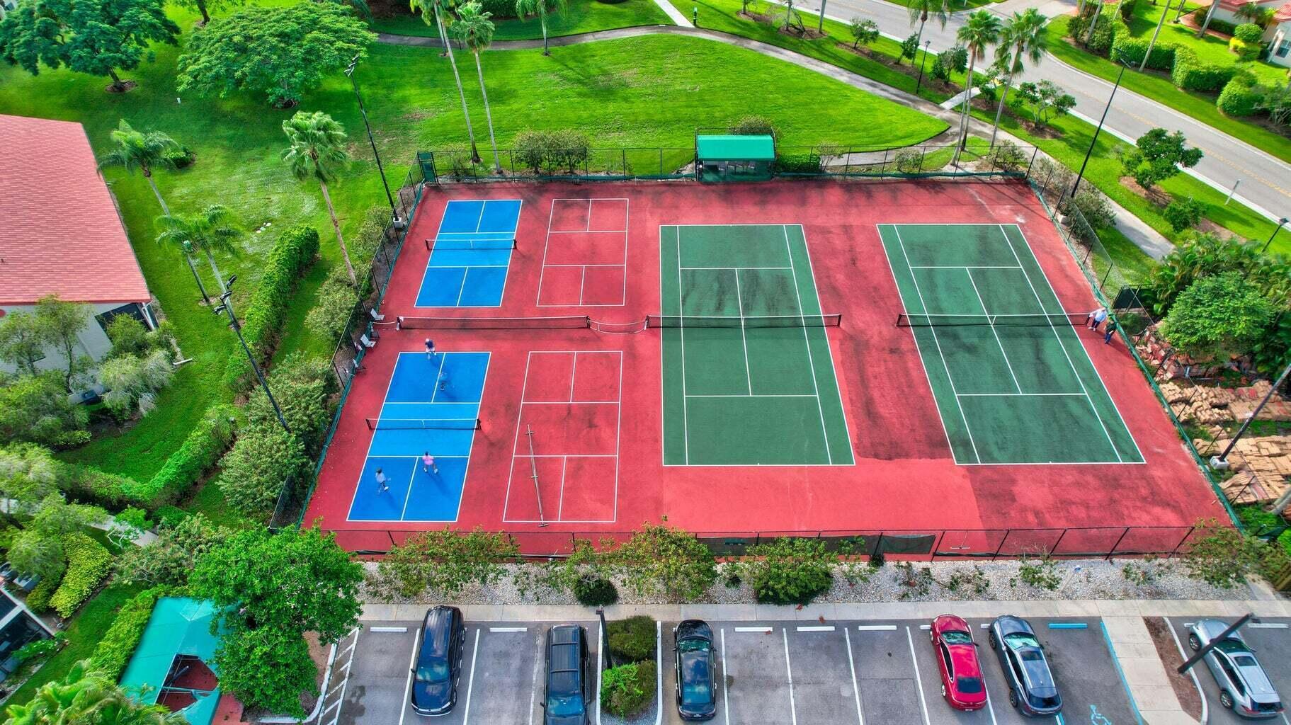 7884 Lexington Club Boulevard B