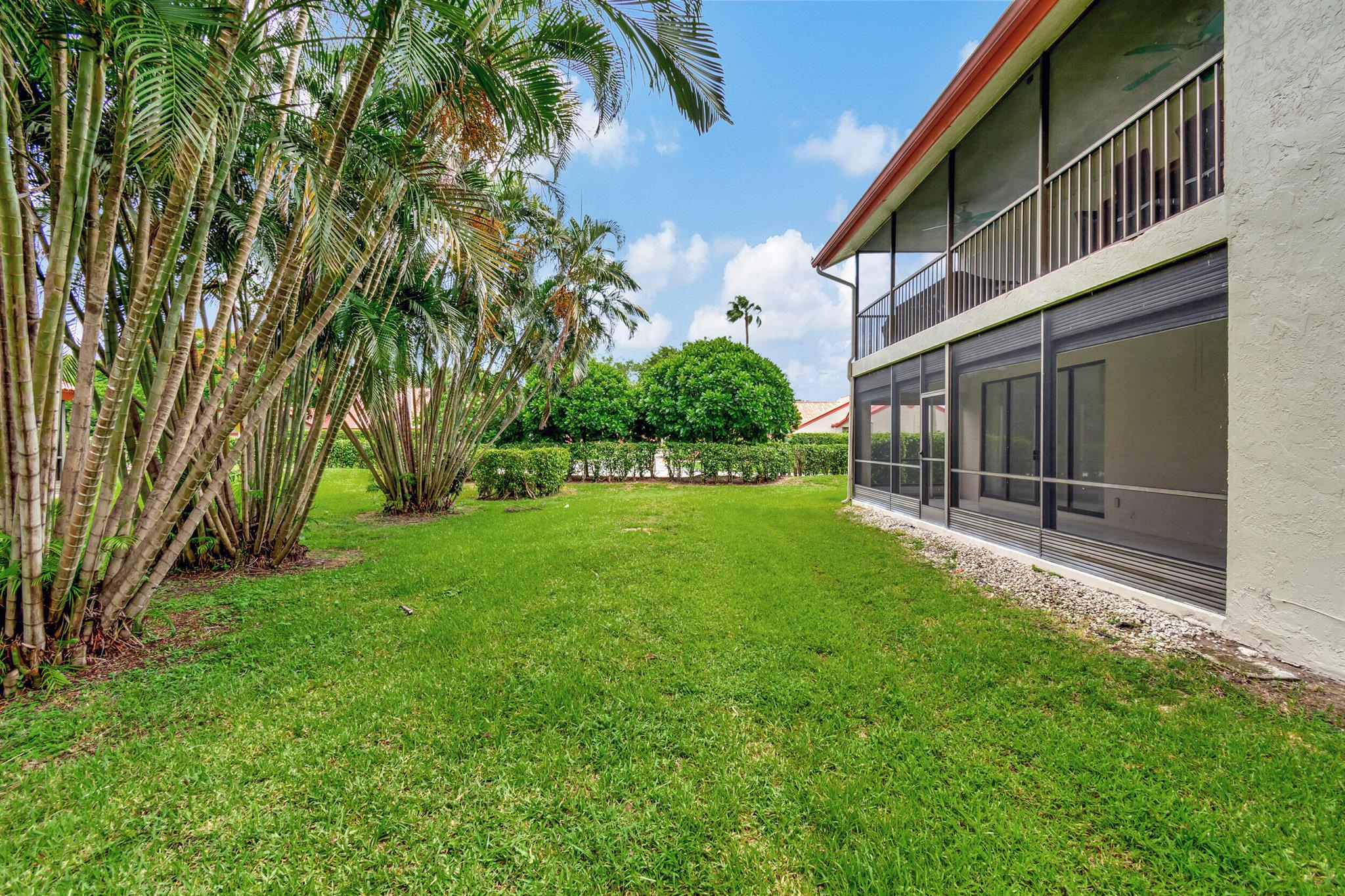 7884 Lexington Club Boulevard B