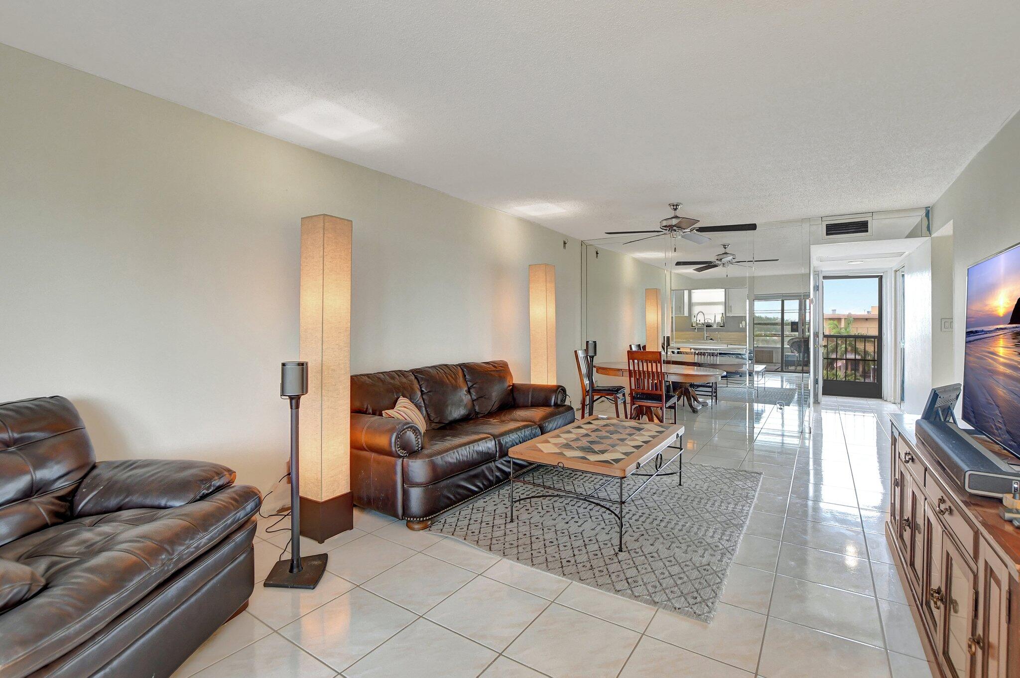 9233 SW 8th Street 401