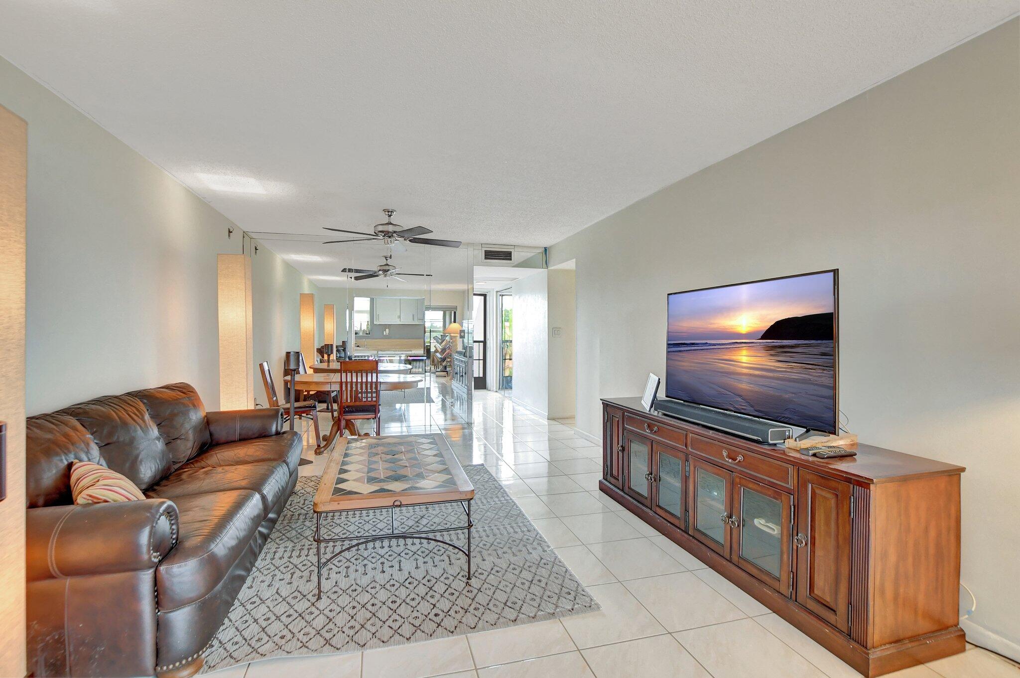 9233 SW 8th Street 401