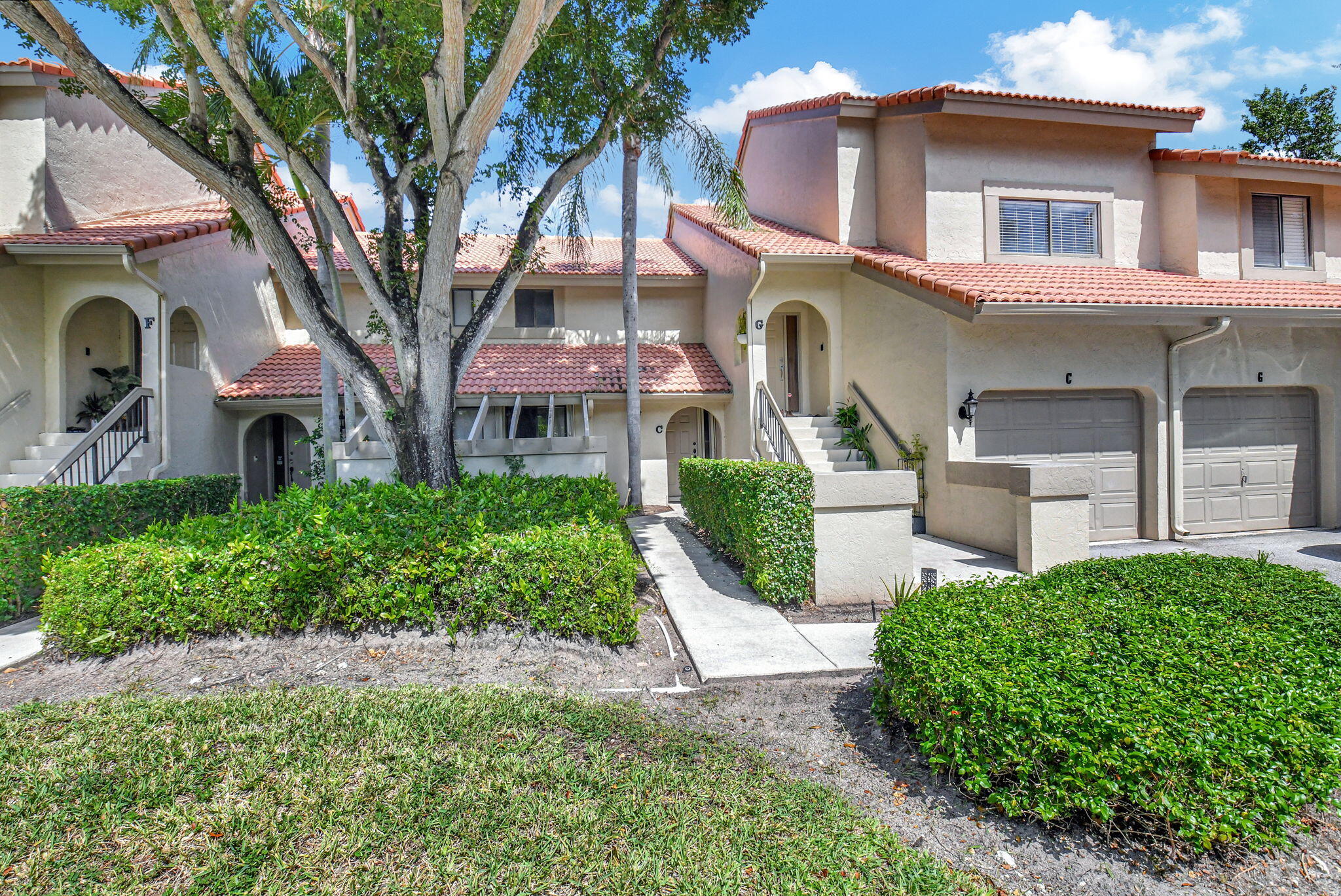 5520 Coach House Circle C