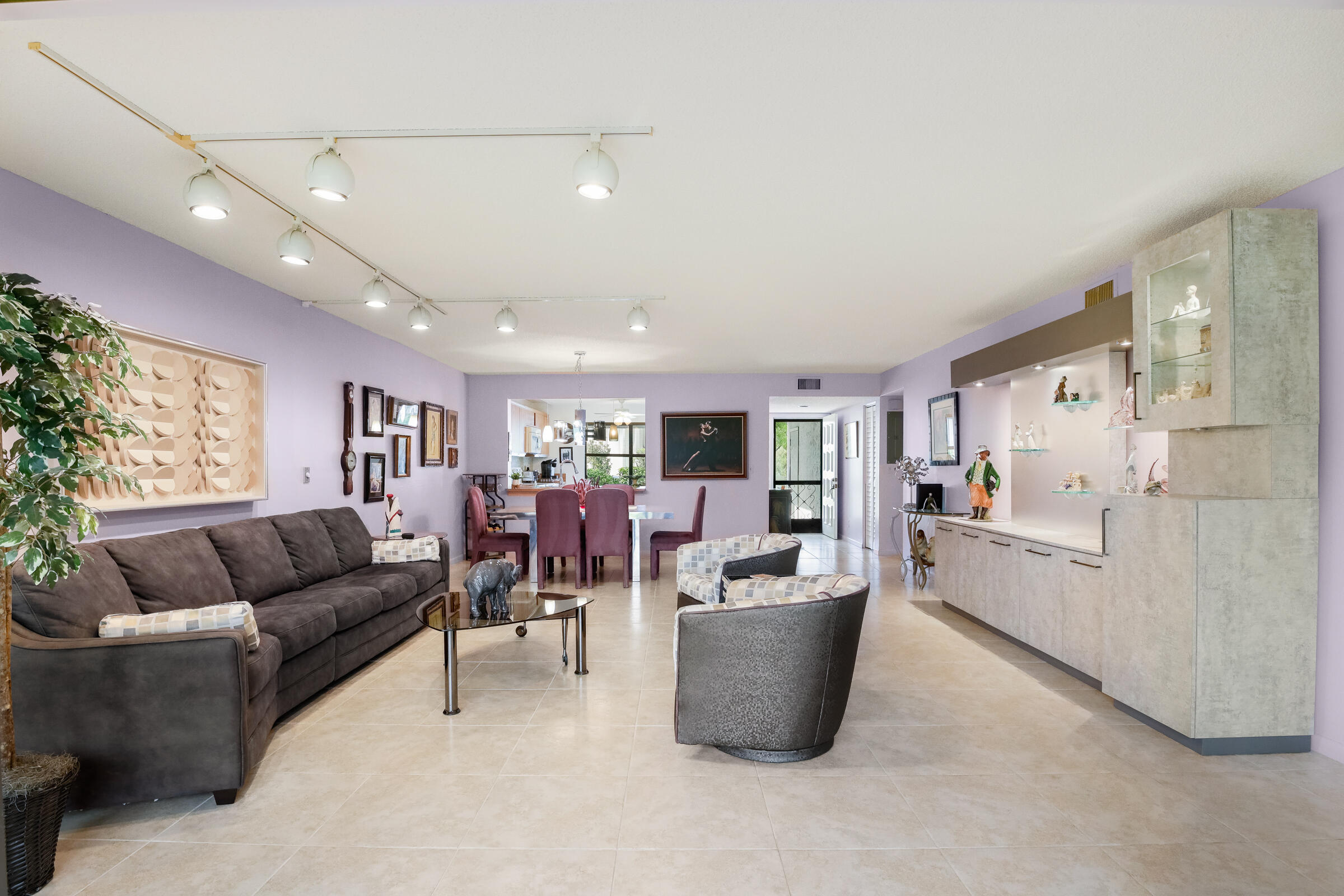 5617 Fairway Park Drive 104