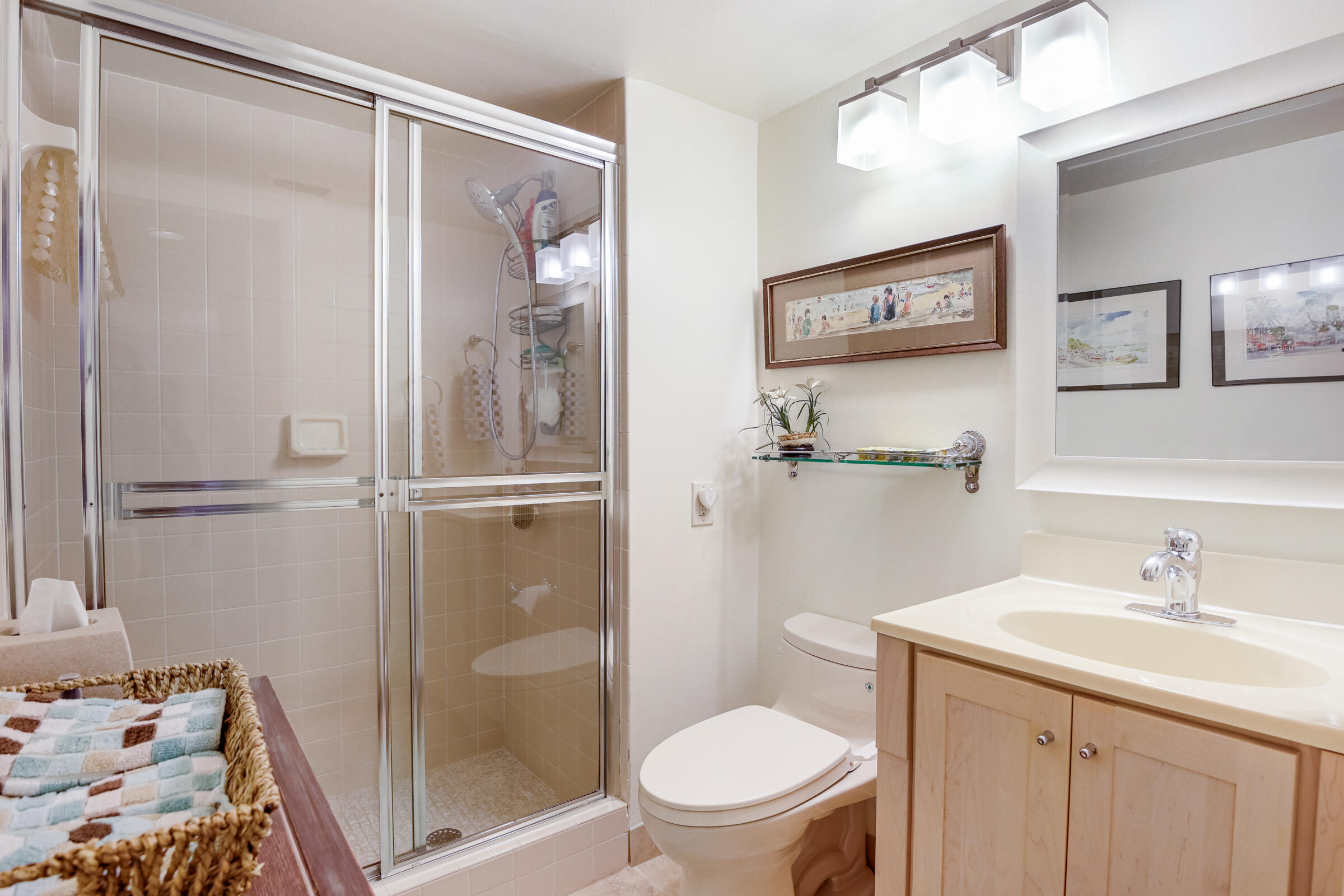 5617 Fairway Park Drive 104