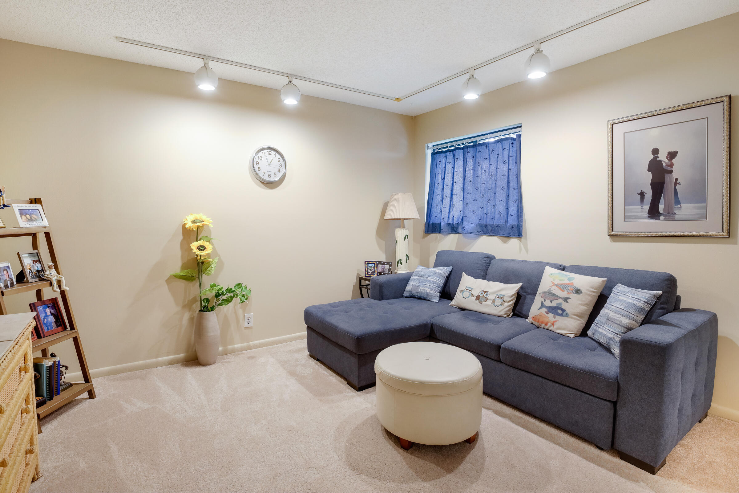 5617 Fairway Park Drive 104