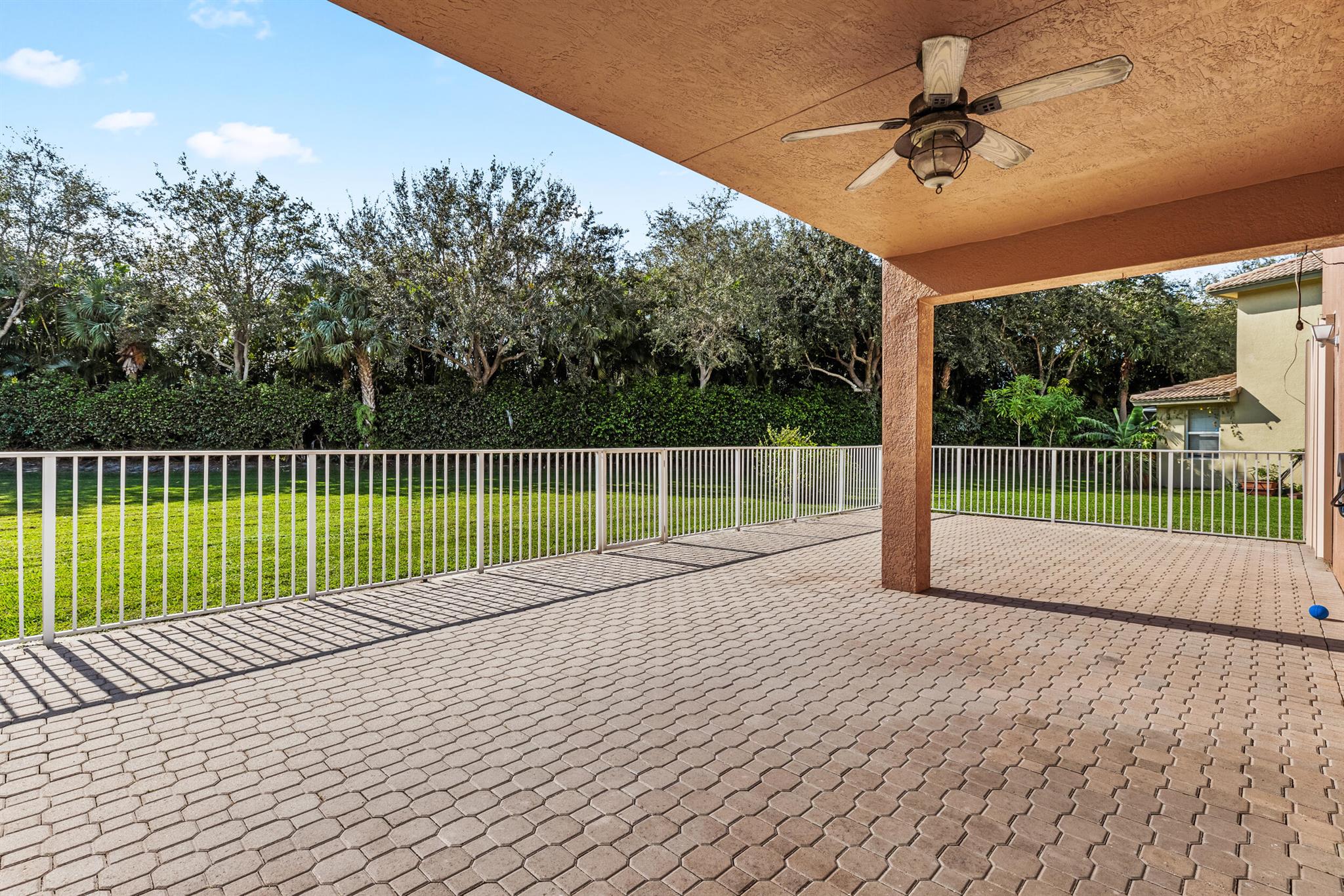 9274 Silver Glen Way