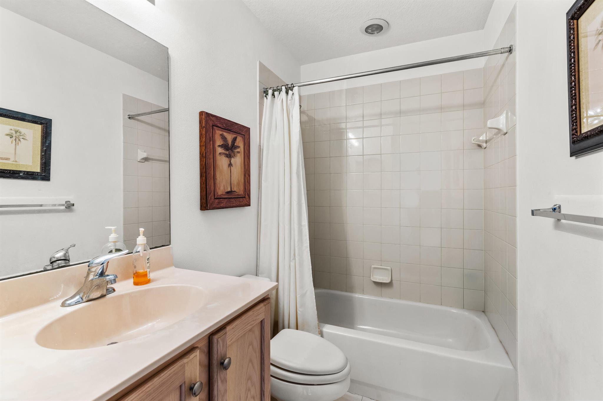 9274 Silver Glen Way