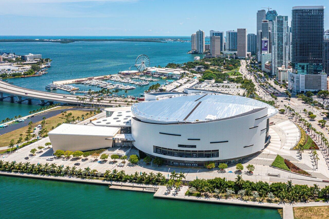 690 SW 1st Court 1913