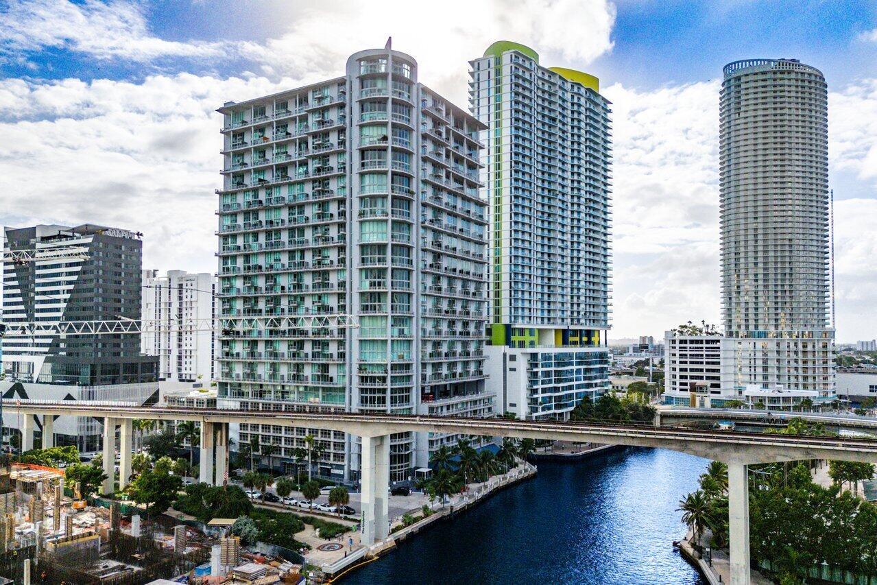 690 SW 1st Court 1913