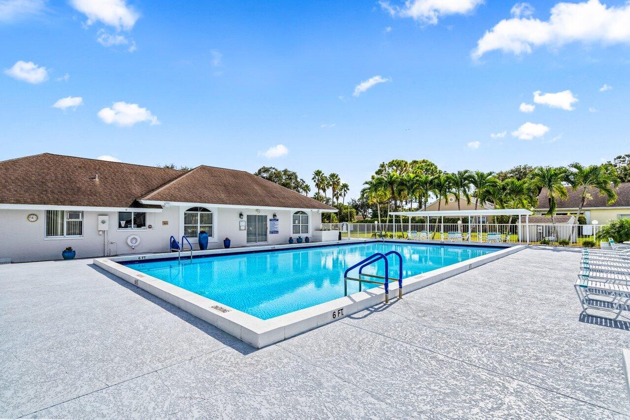 13750 Oneida Drive B1