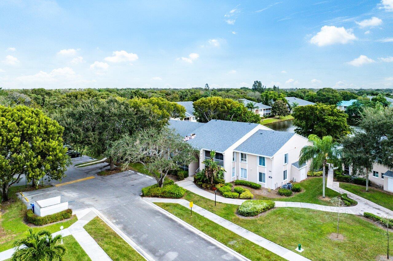 13750 Oneida Drive B1