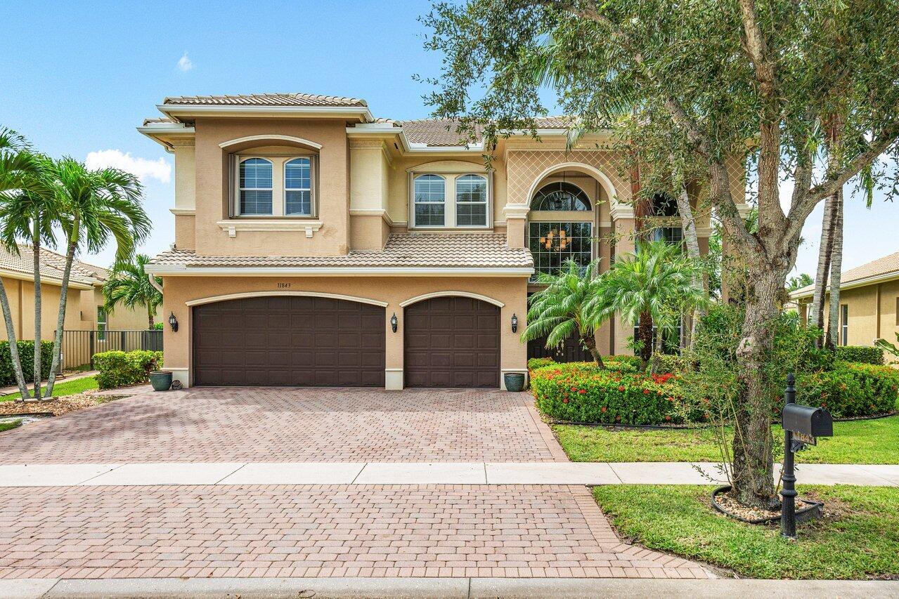 11843 Fox Hill Circle