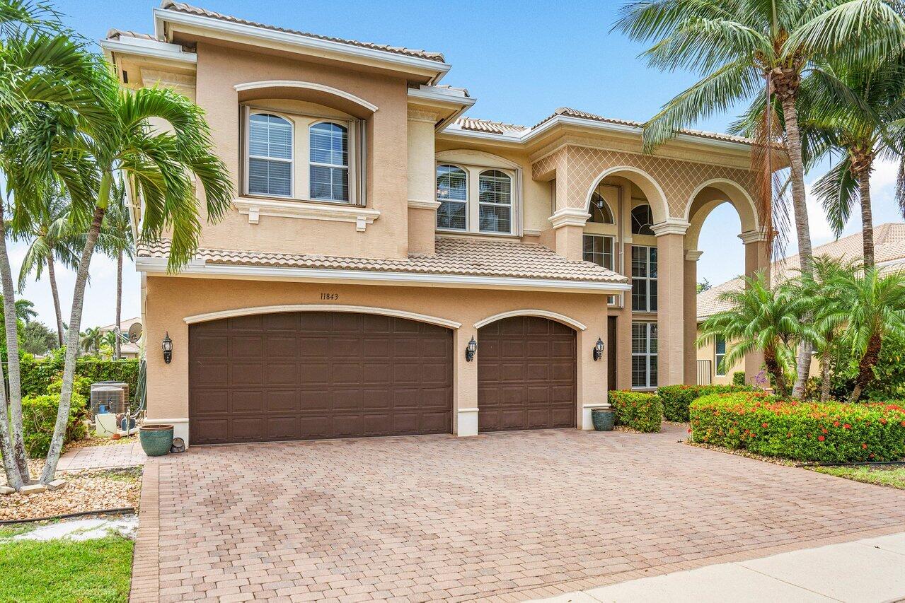 11843 Fox Hill Circle