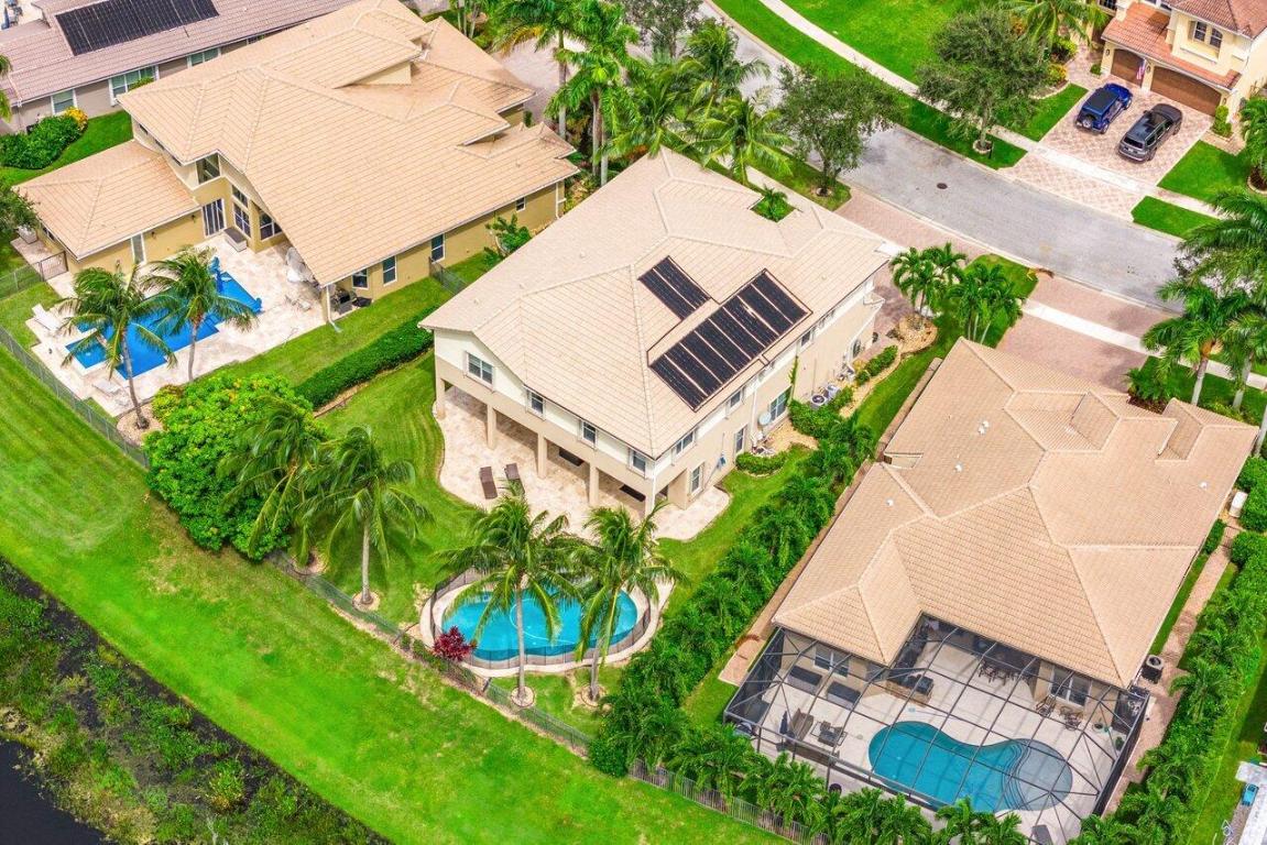 11843 Fox Hill Circle