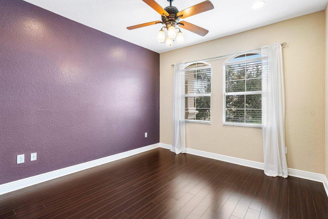 11843 Fox Hill Circle