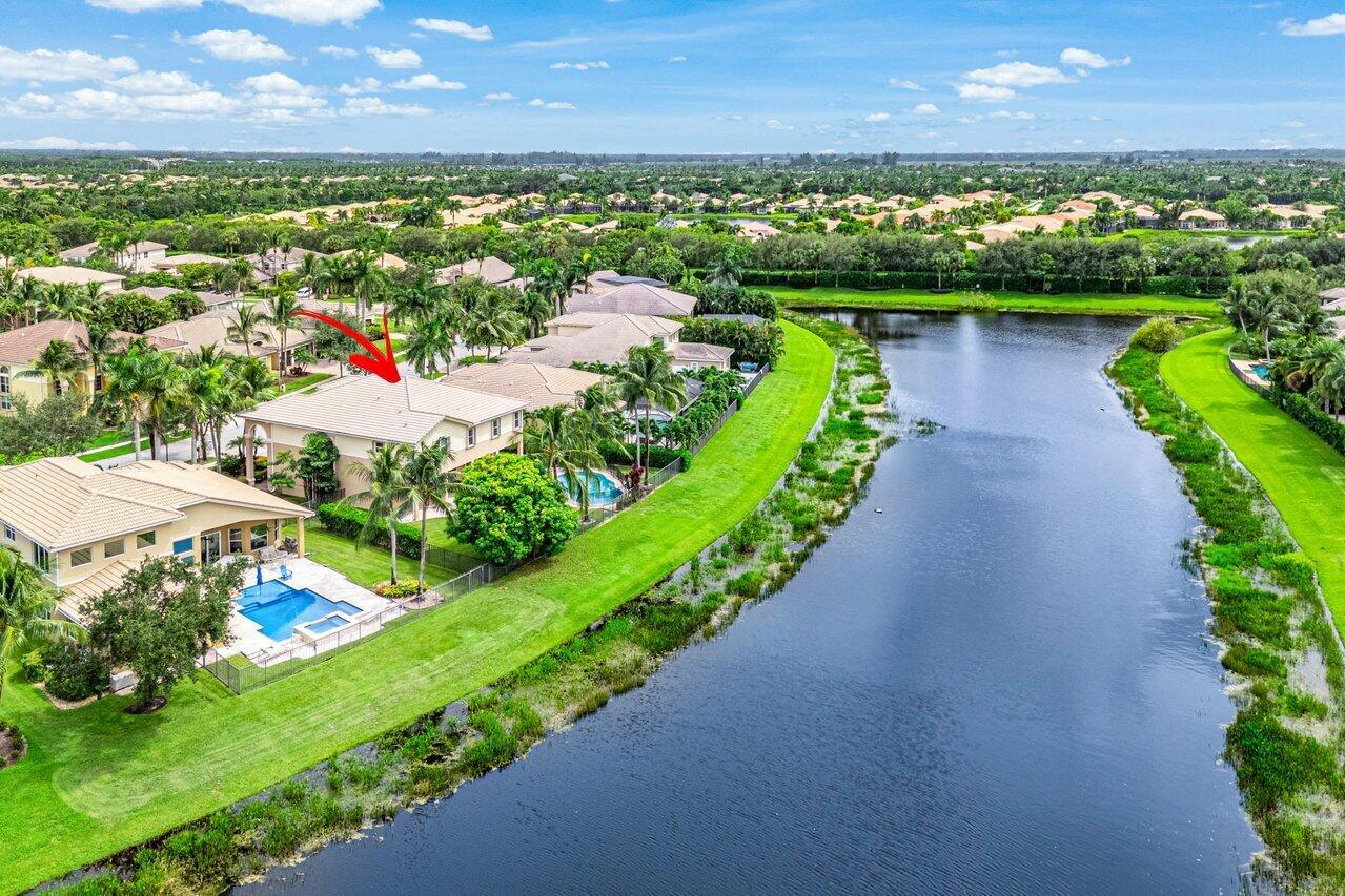 11843 Fox Hill Circle