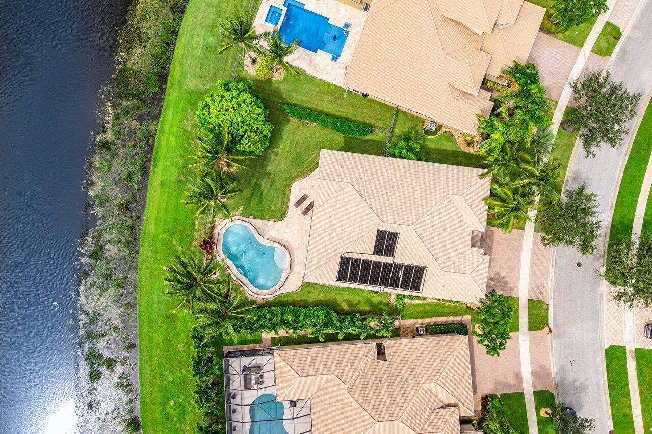 11843 Fox Hill Circle