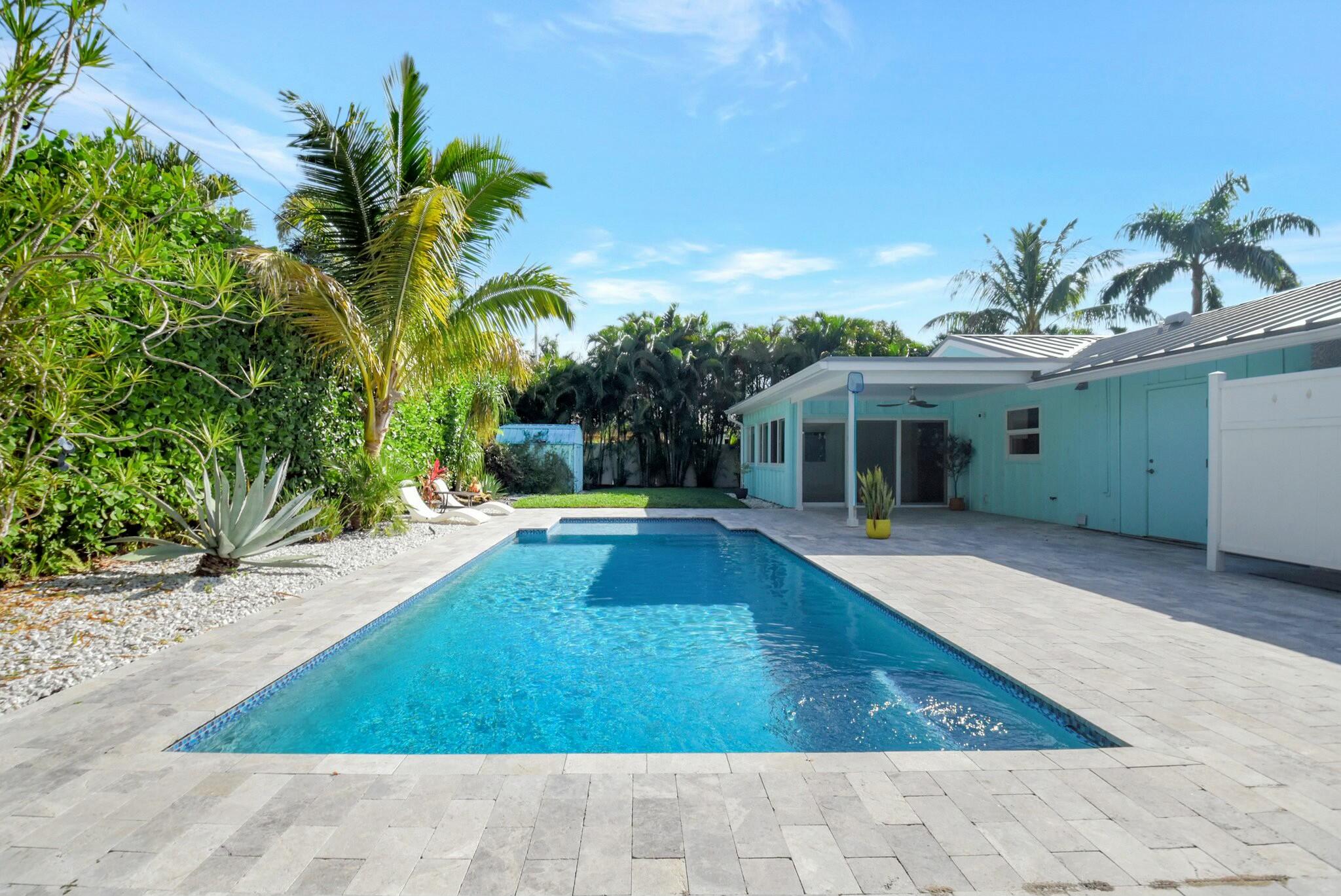 715 Sunshine Drive
