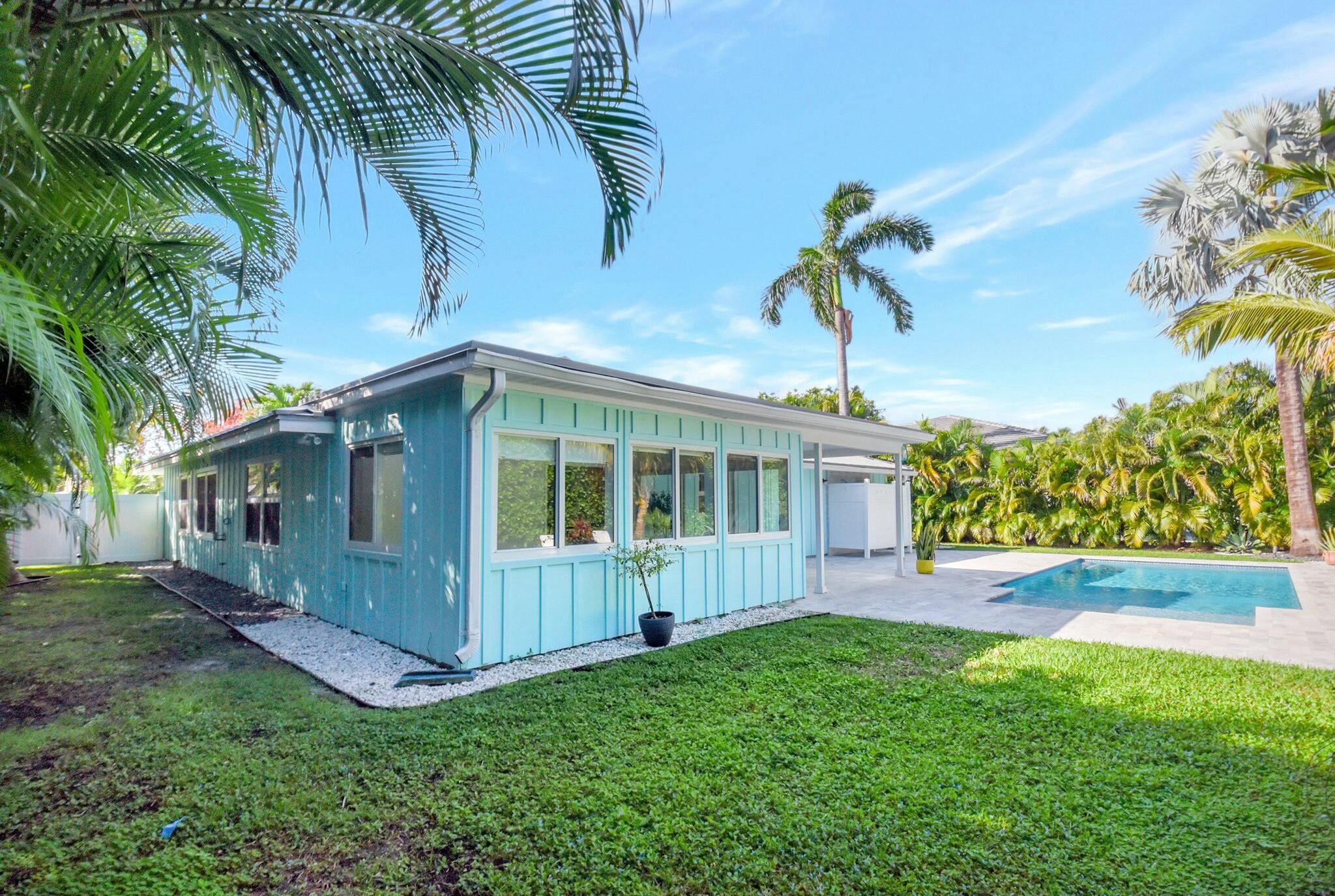 715 Sunshine Drive