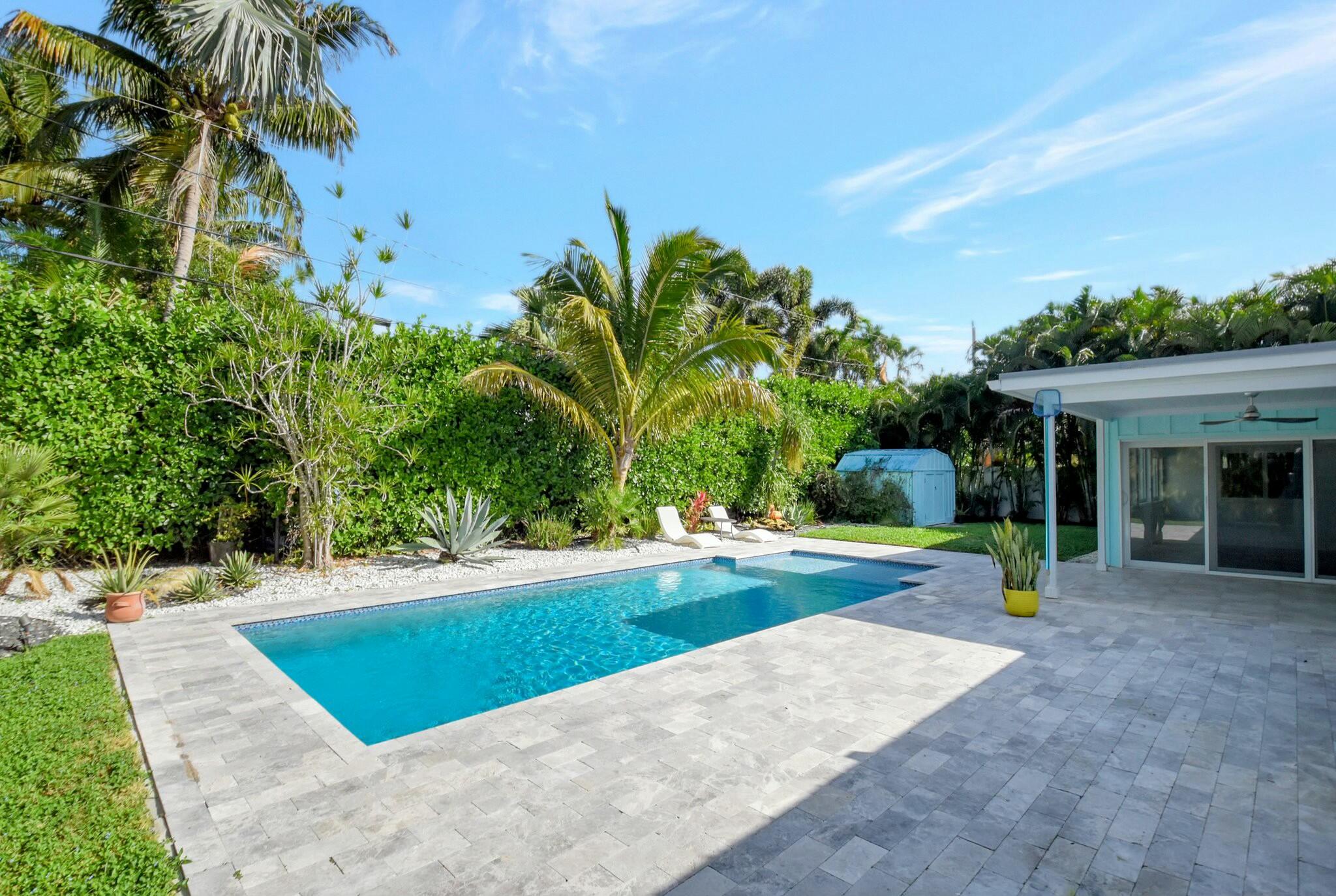 715 Sunshine Drive