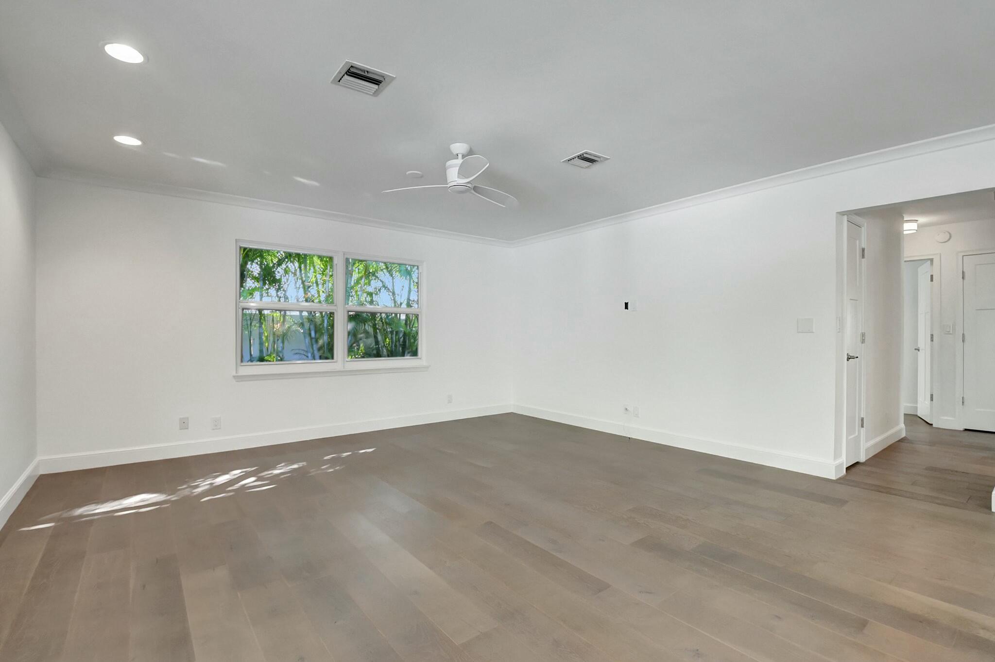 715 Sunshine Drive