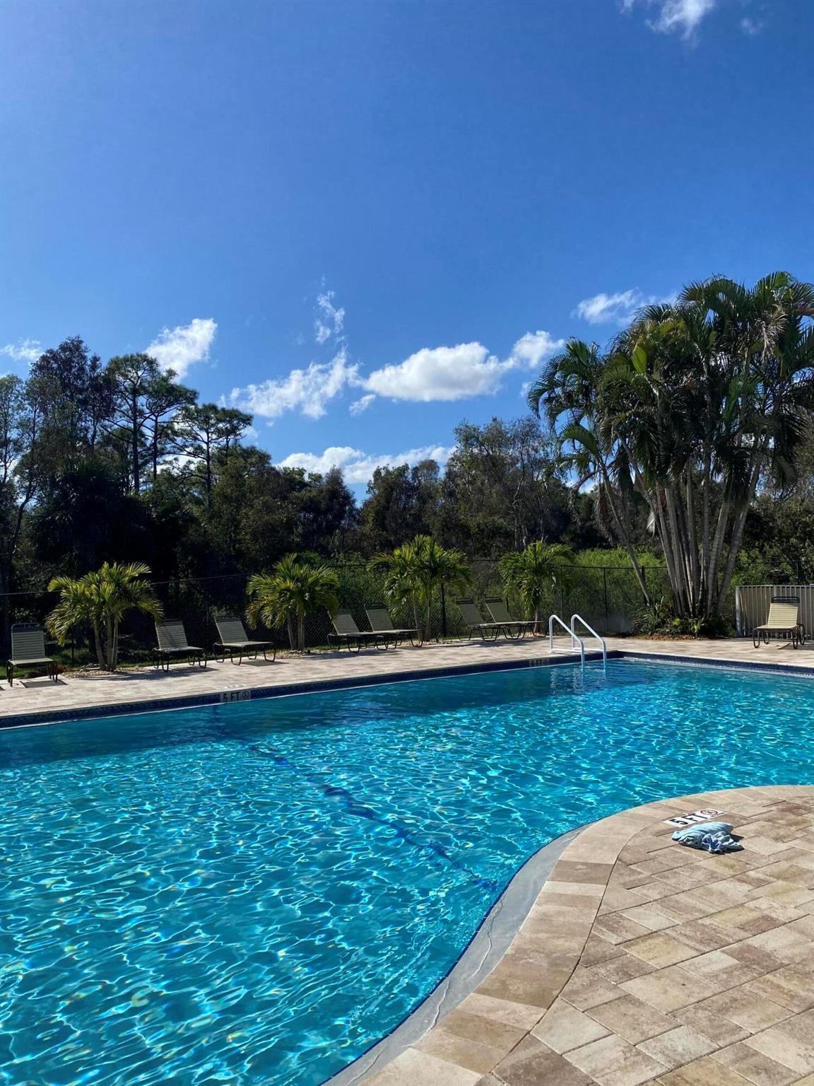 8233 Maidencane Place