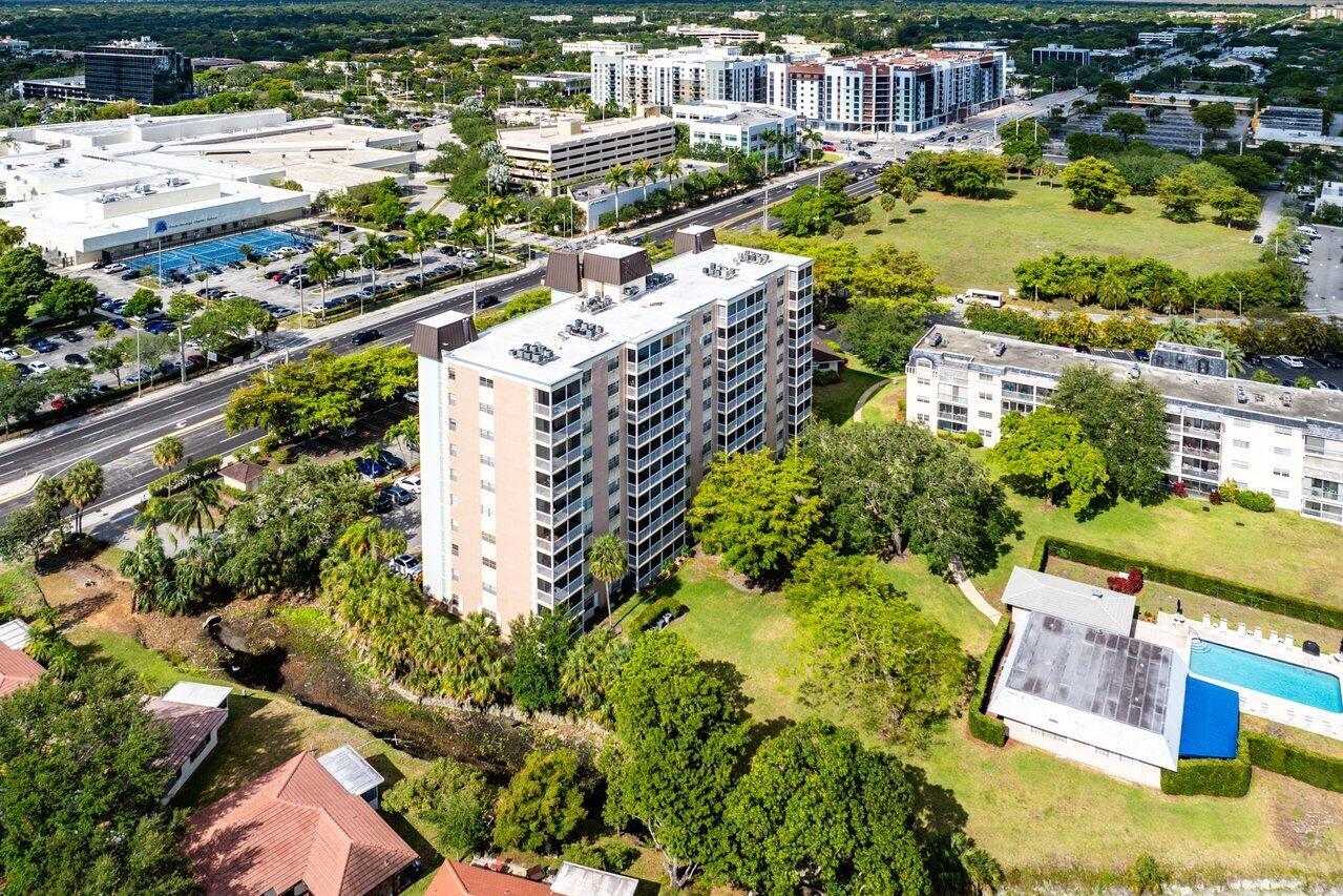 9101 W Sample Road 805