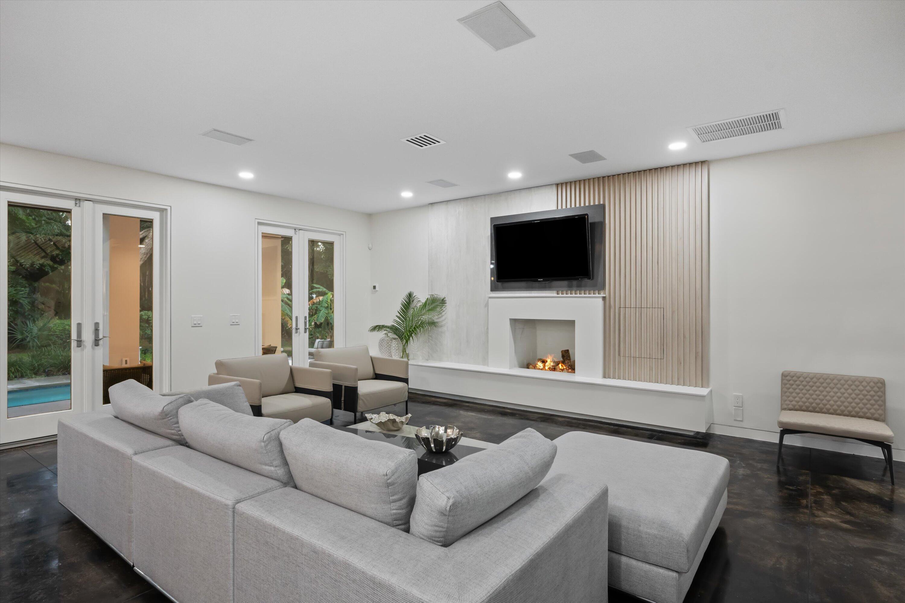 107 Abbie Court
