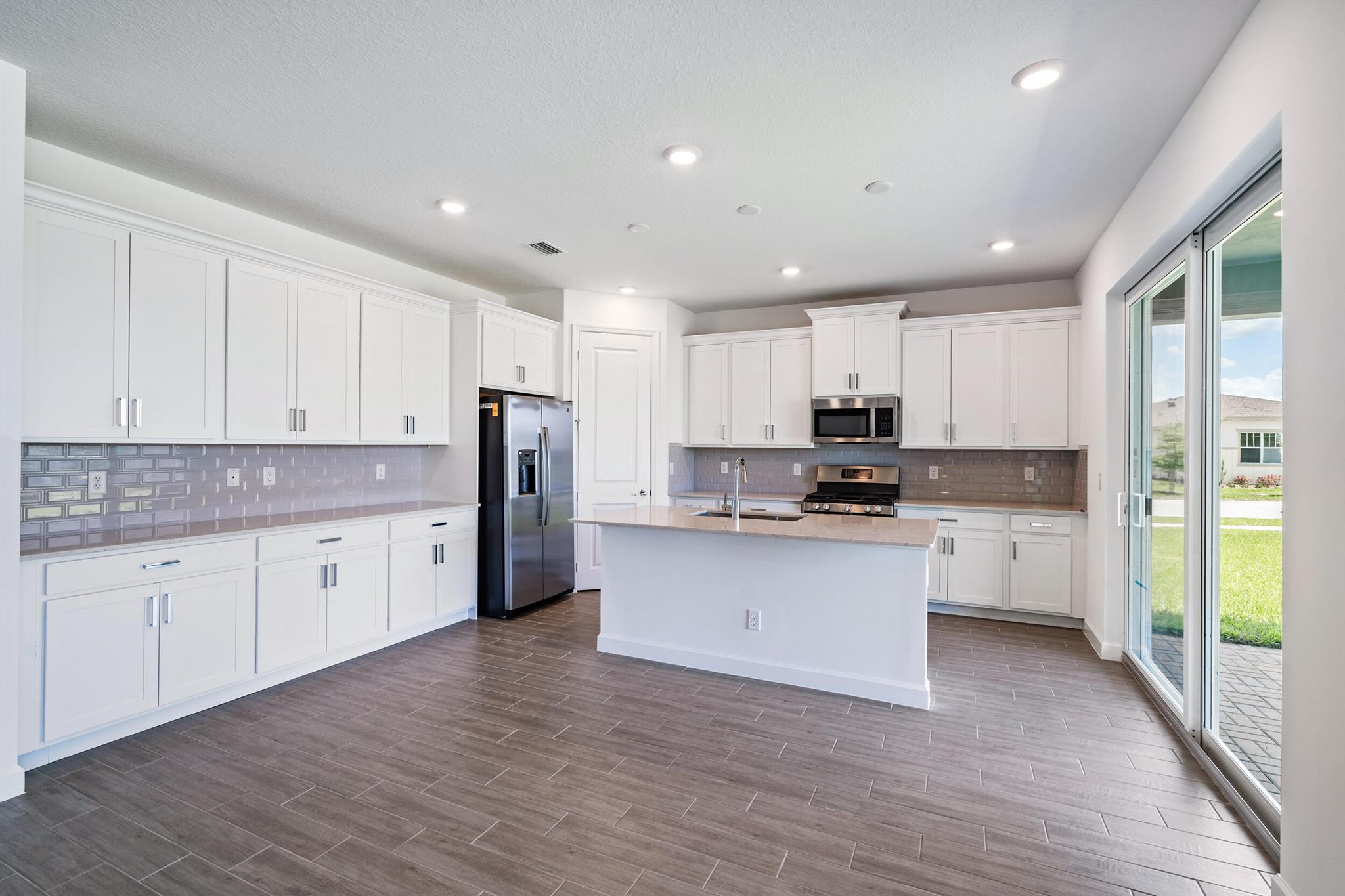 19564 Rugged Trunk Trail