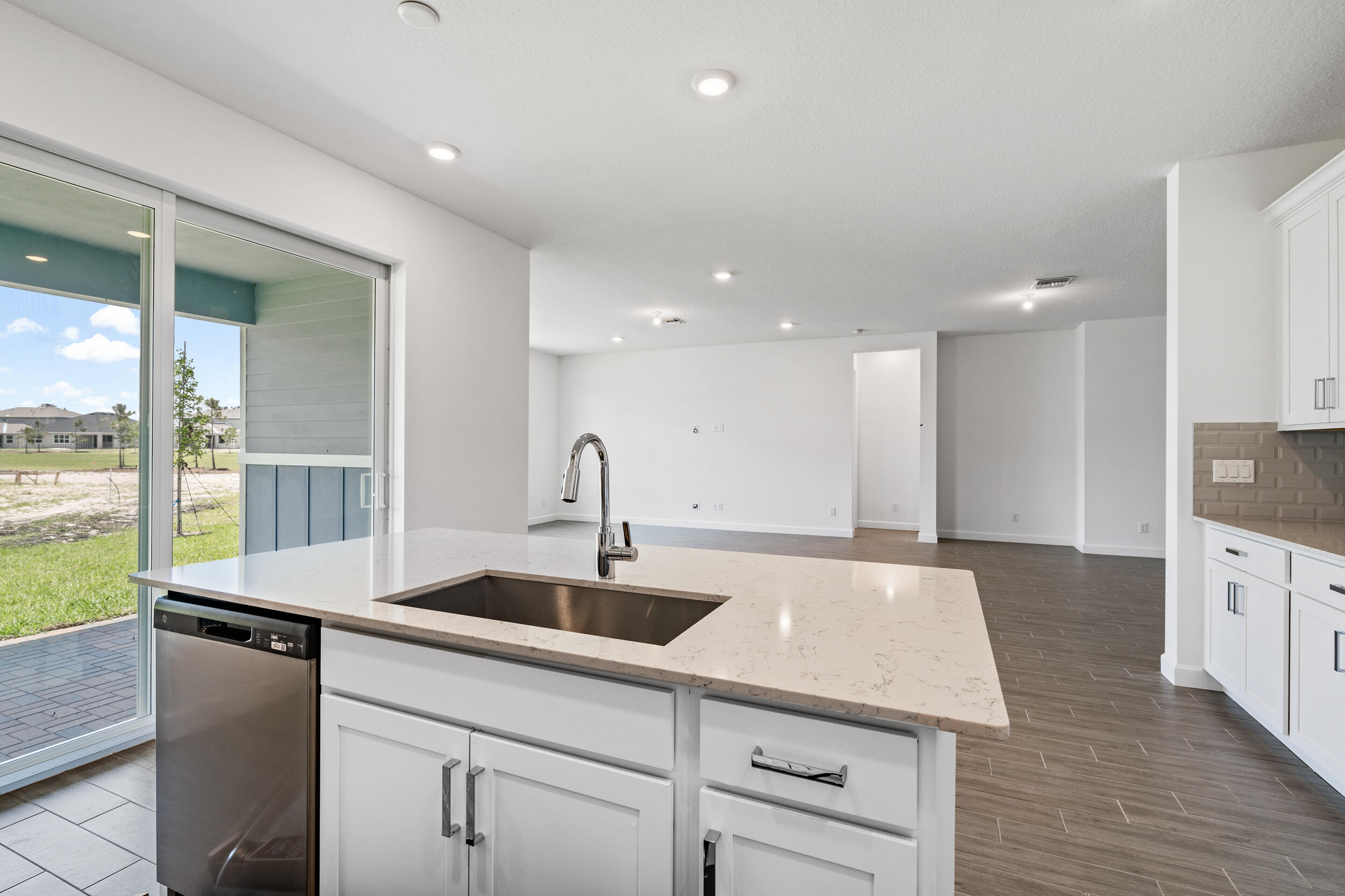 19564 Rugged Trunk Trail