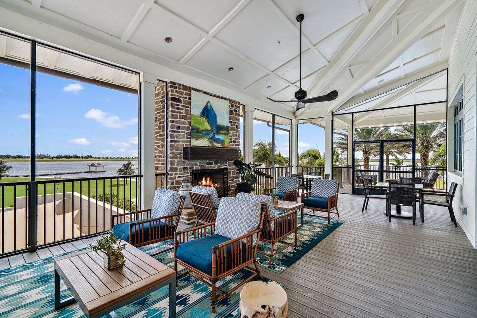 19564 Rugged Trunk Trail