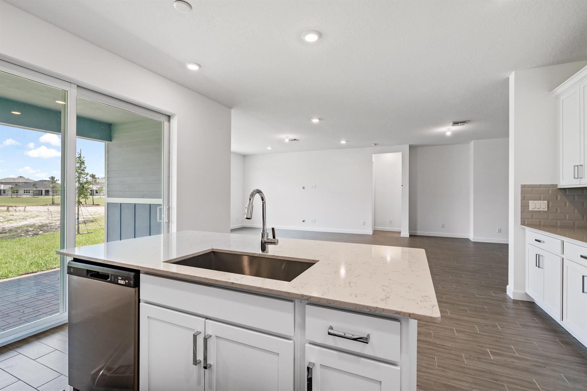 19564 Rugged Trunk Trail