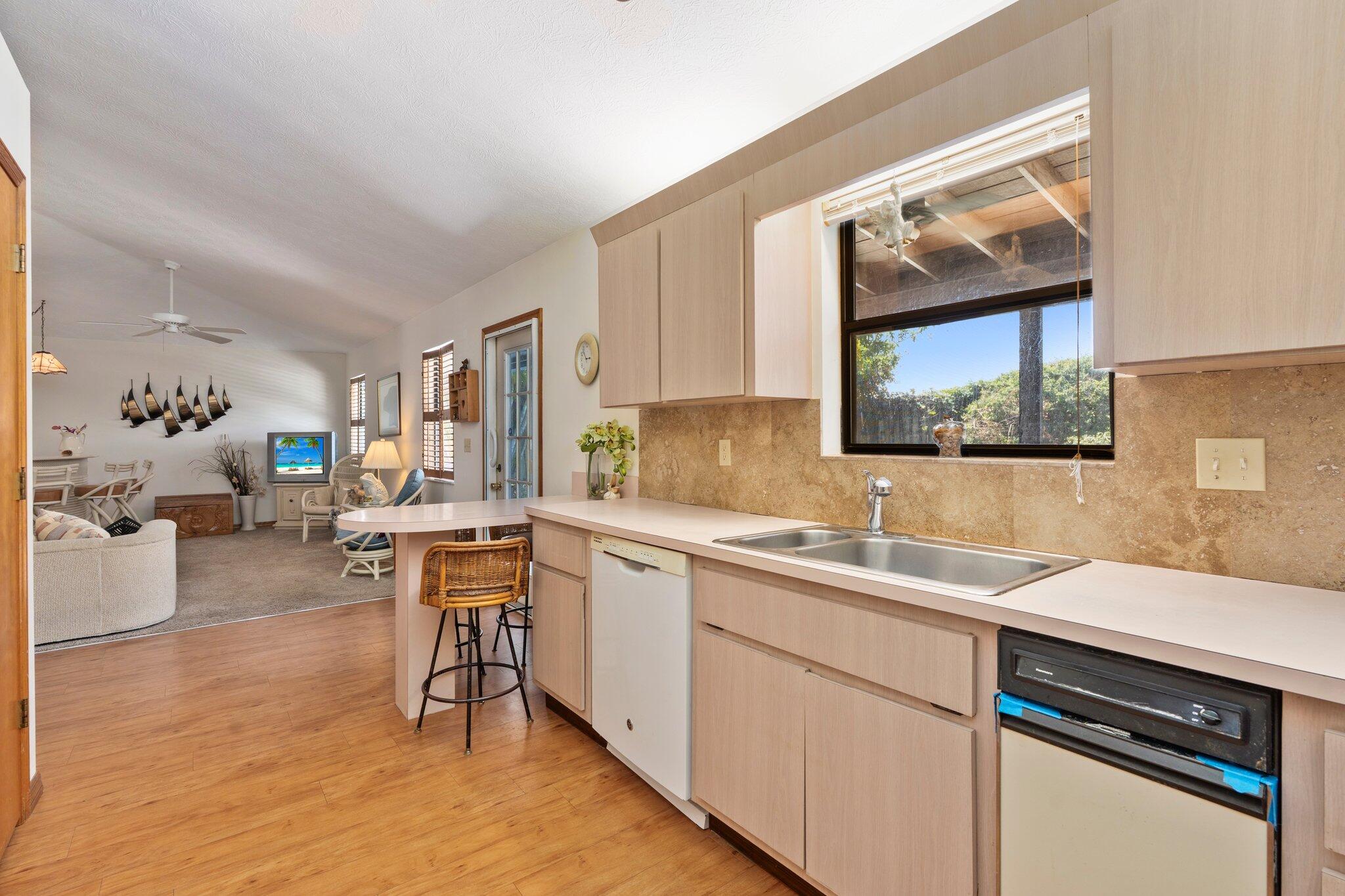 2356 SE Calcutta Circle