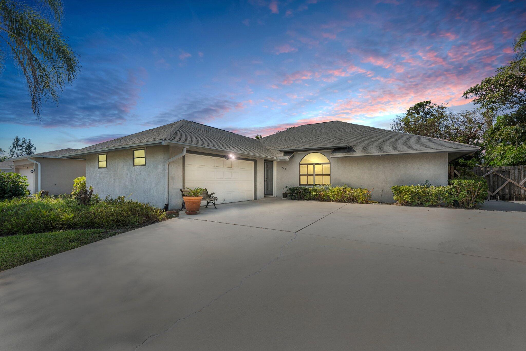 2356 SE Calcutta Circle