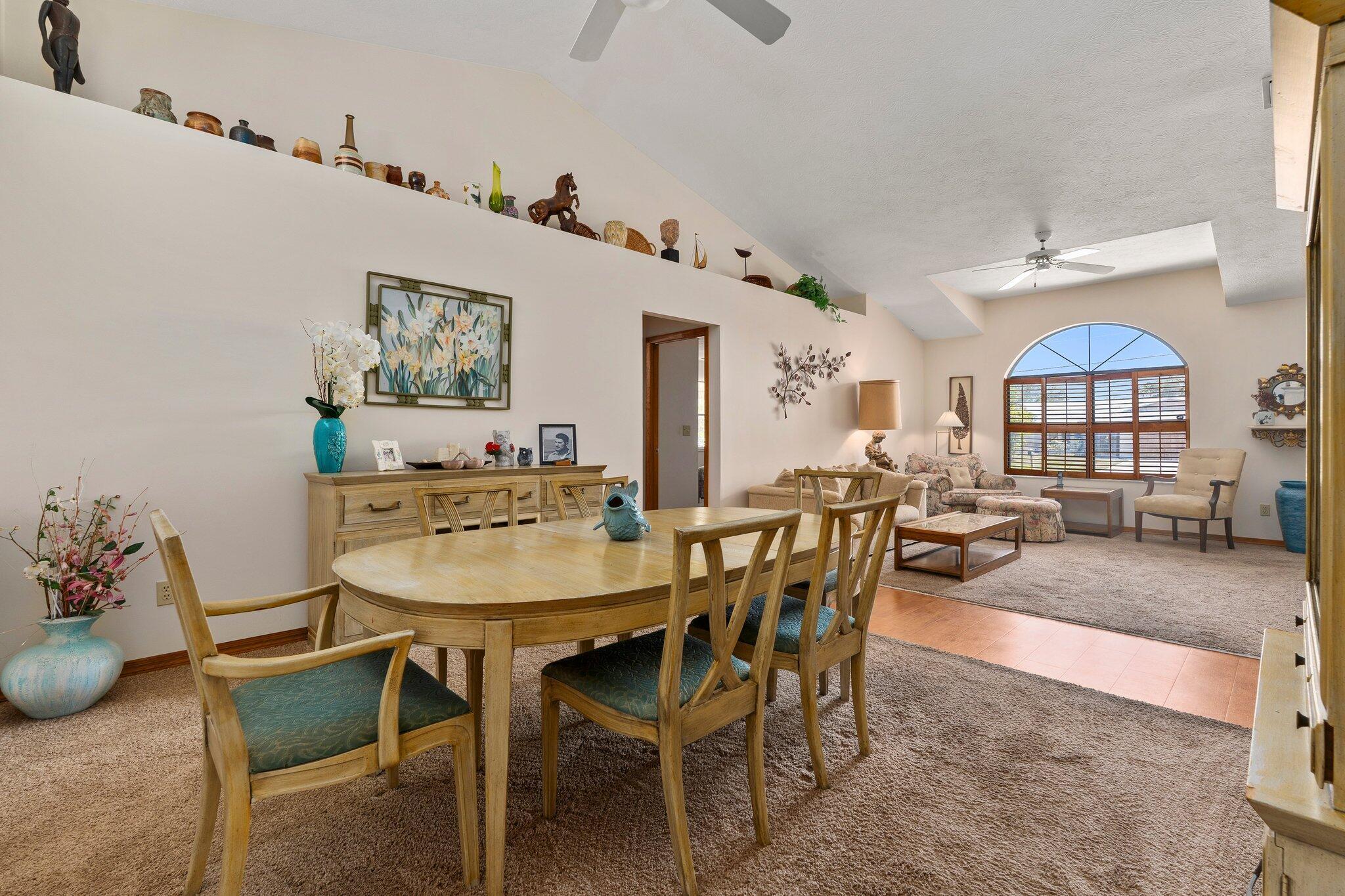 2356 SE Calcutta Circle