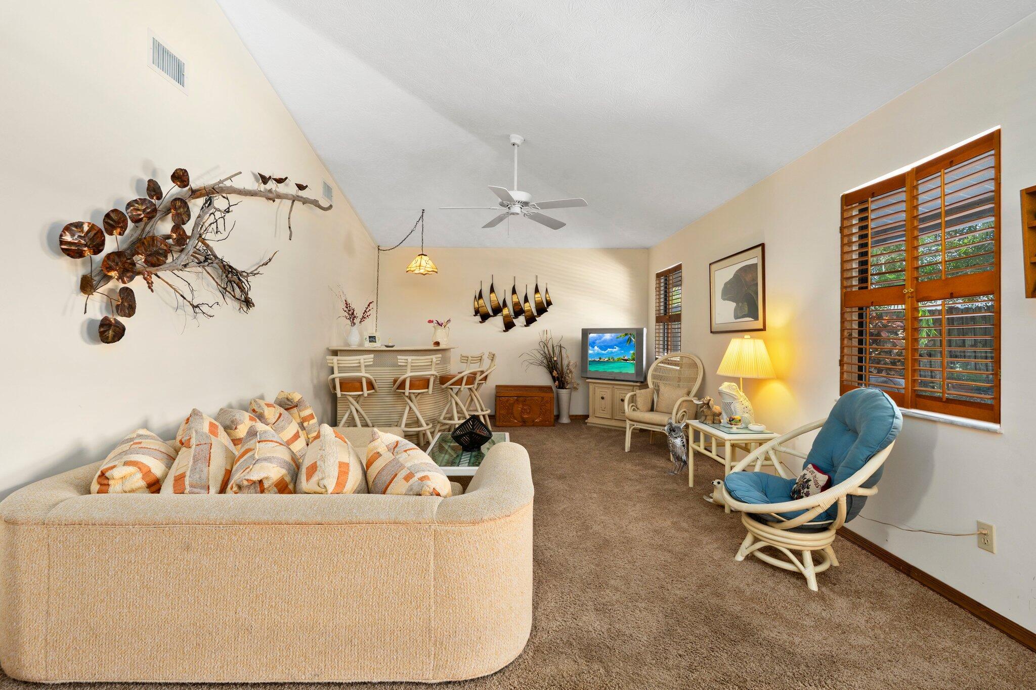 2356 SE Calcutta Circle