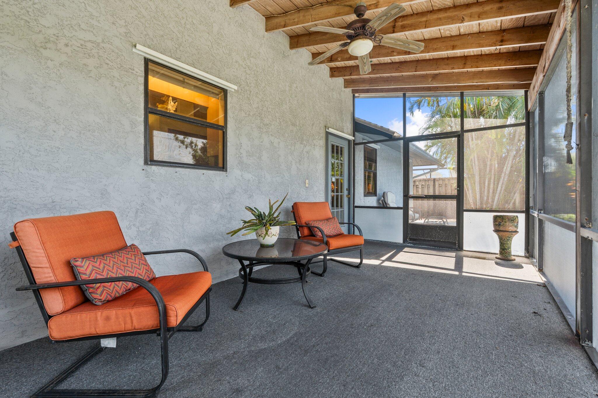 2356 SE Calcutta Circle