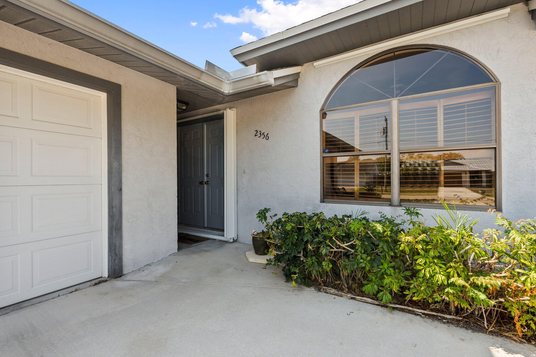 2356 SE Calcutta Circle