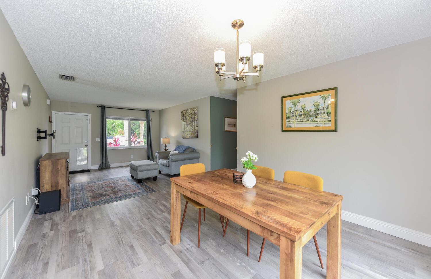 1967 SE Dranson Circle