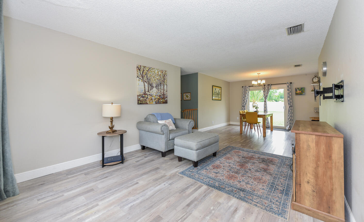 1967 SE Dranson Circle