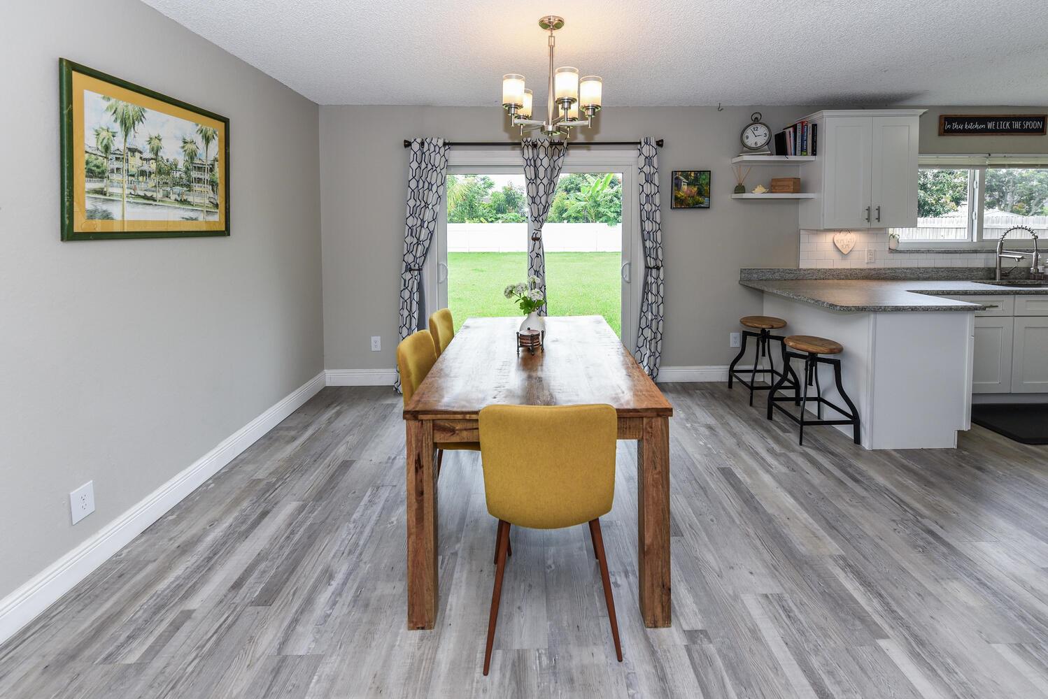 1967 SE Dranson Circle