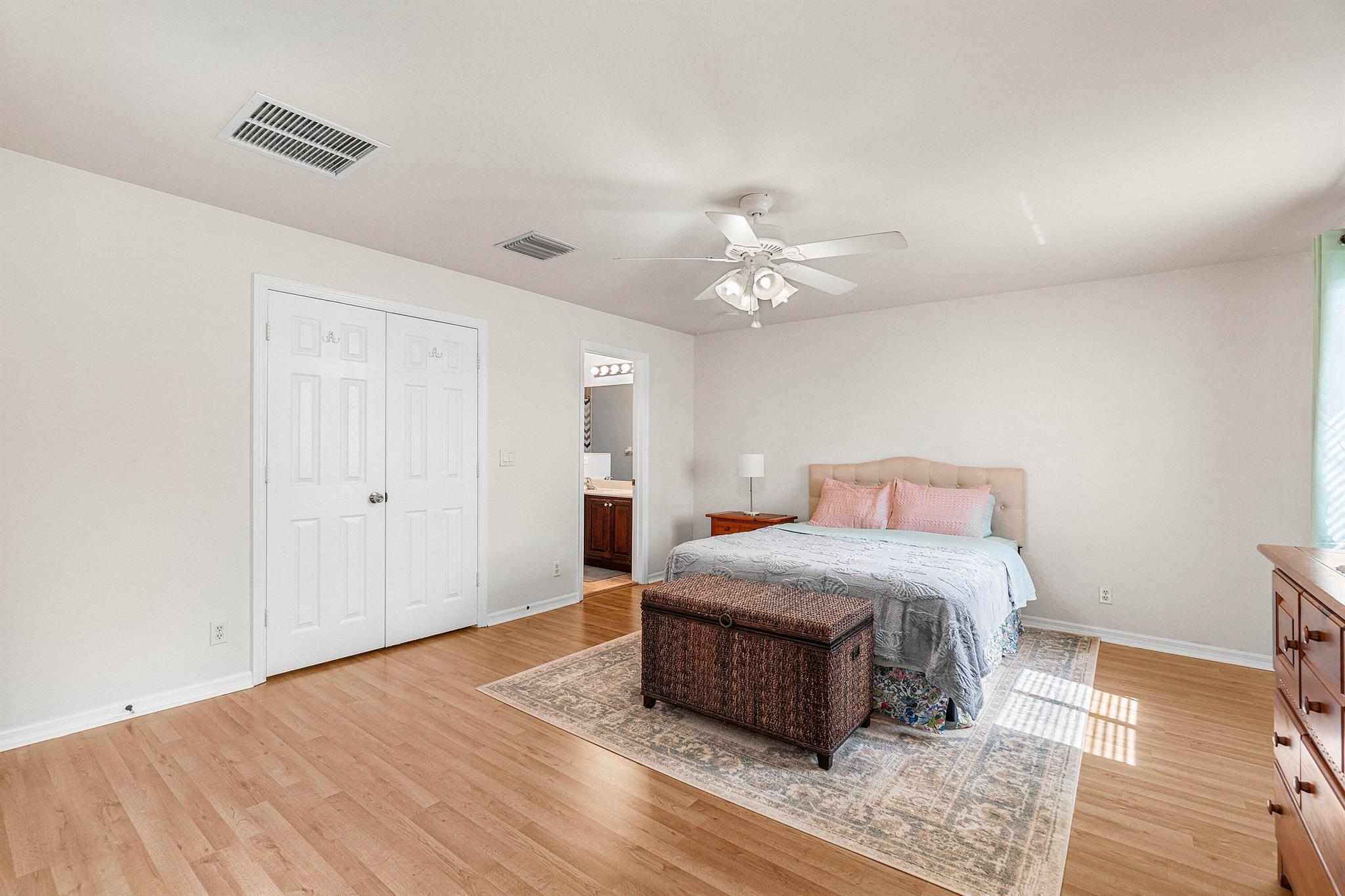 5349 SE Jennings Lane