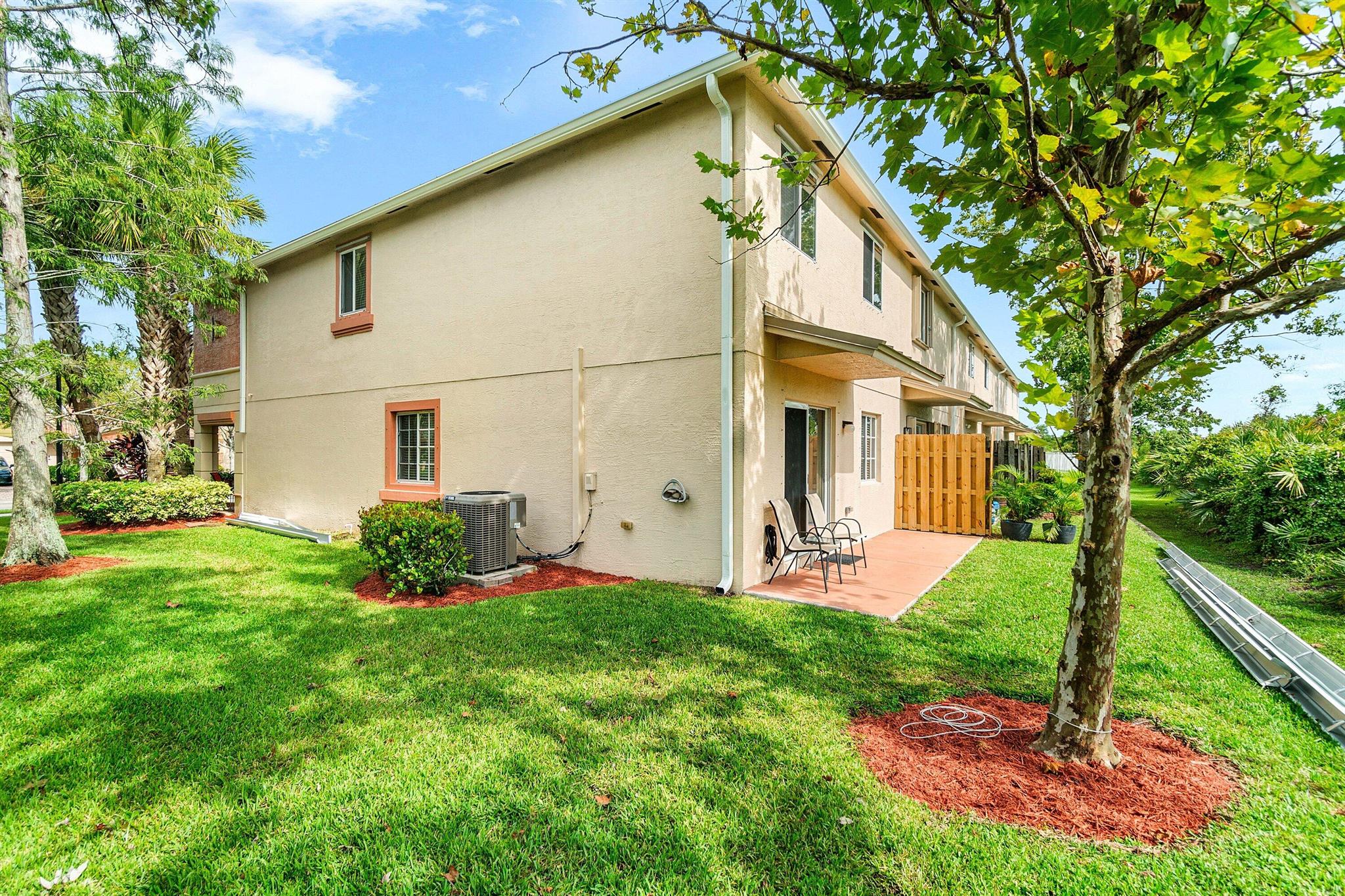 5349 SE Jennings Lane