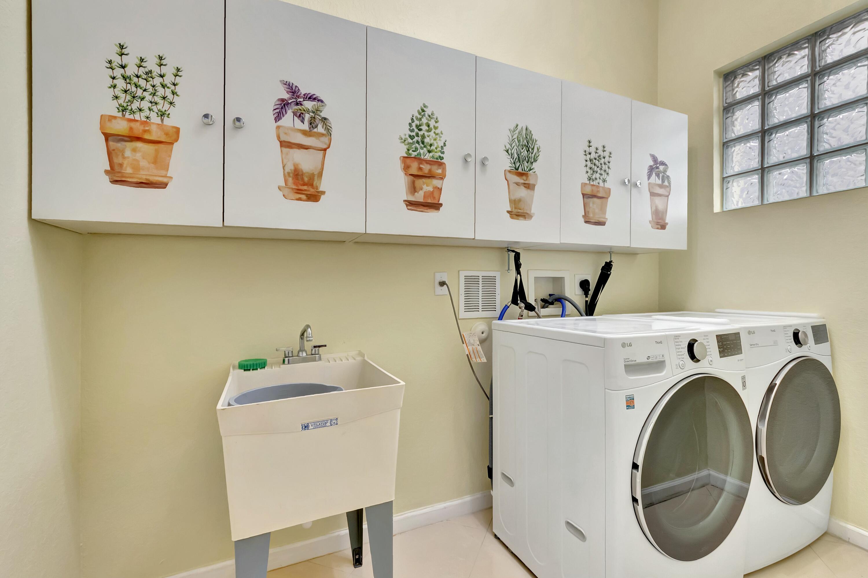 7109 Old Orchard Way