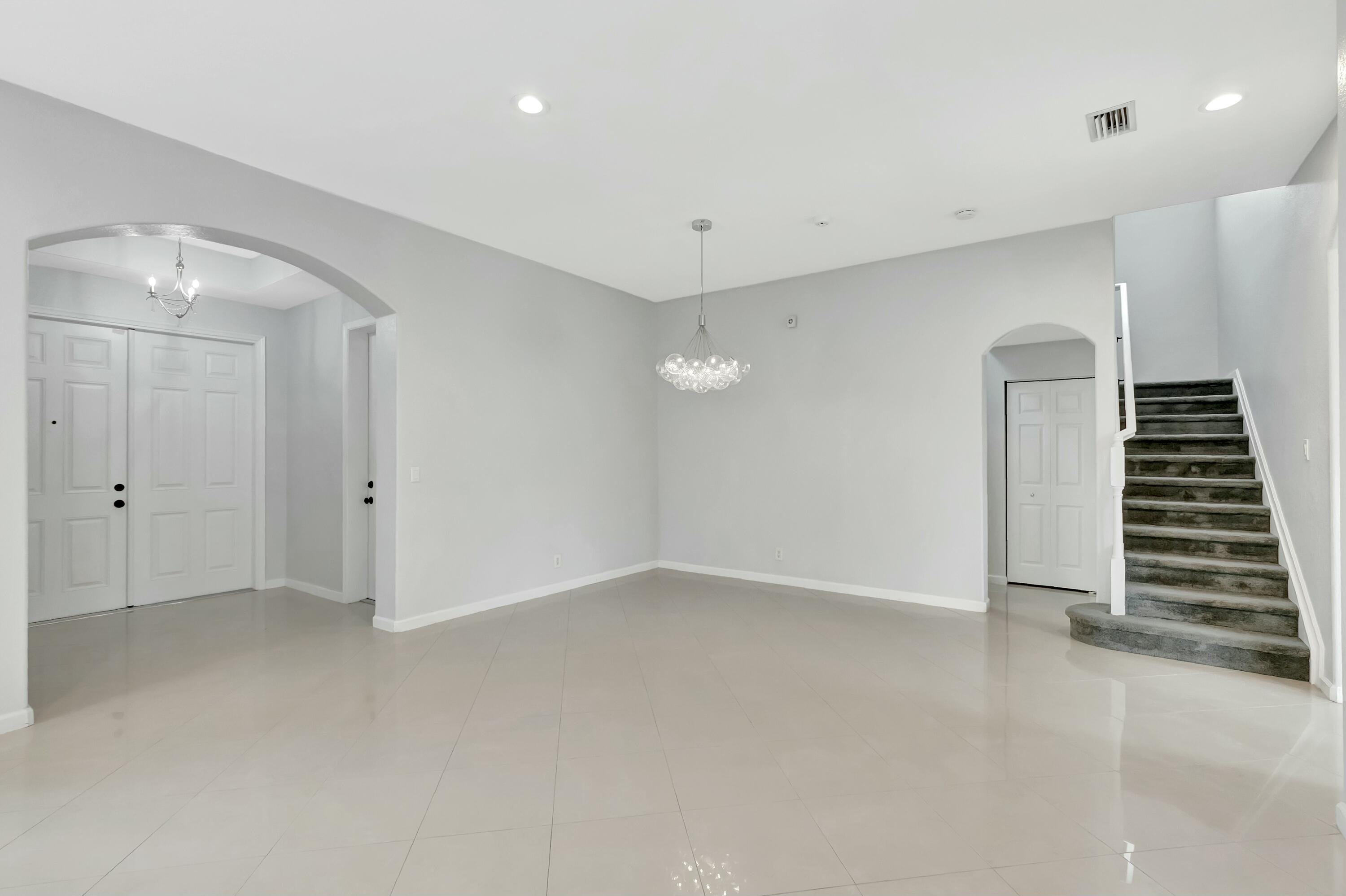 7109 Old Orchard Way