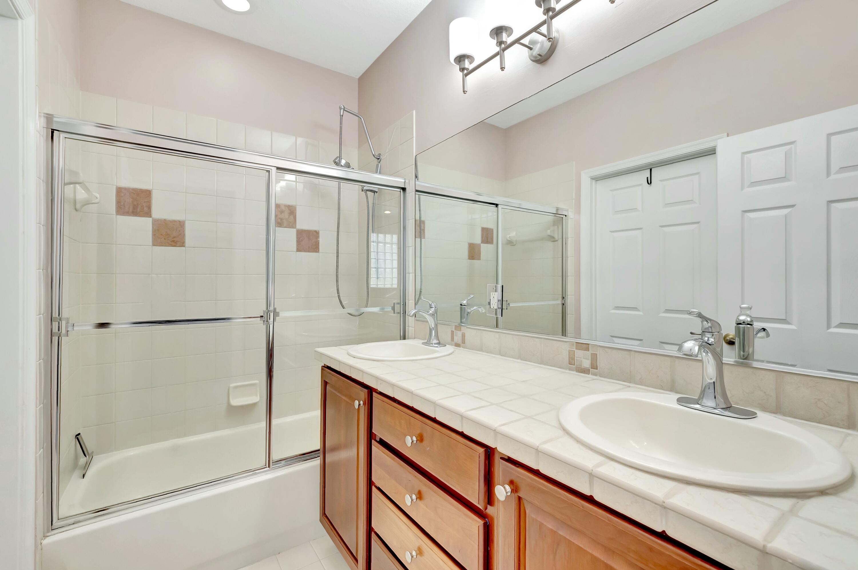 7109 Old Orchard Way