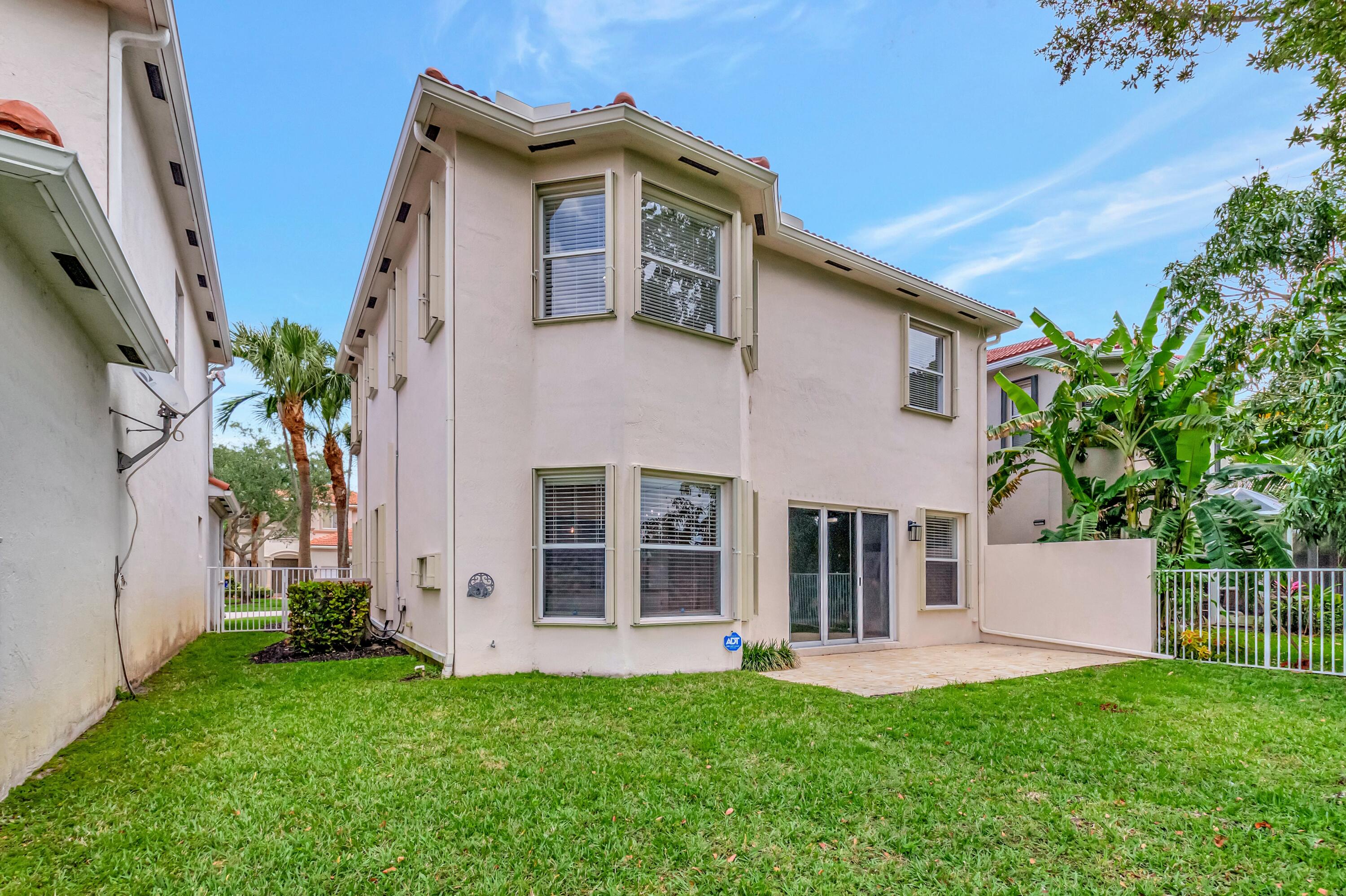 7109 Old Orchard Way