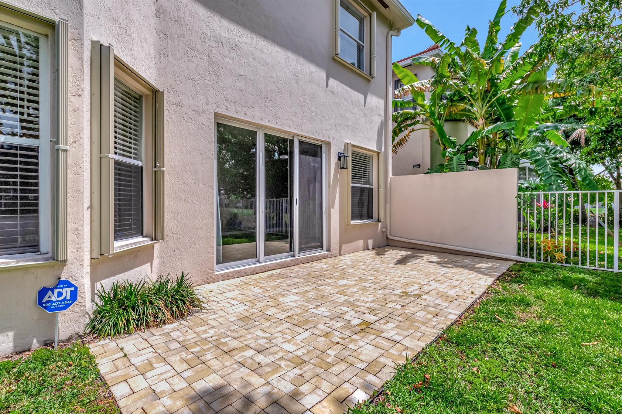 7109 Old Orchard Way