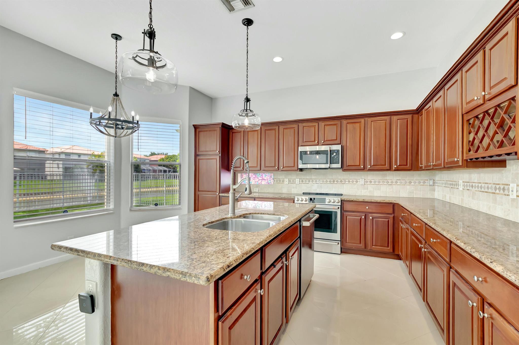 7109 Old Orchard Way