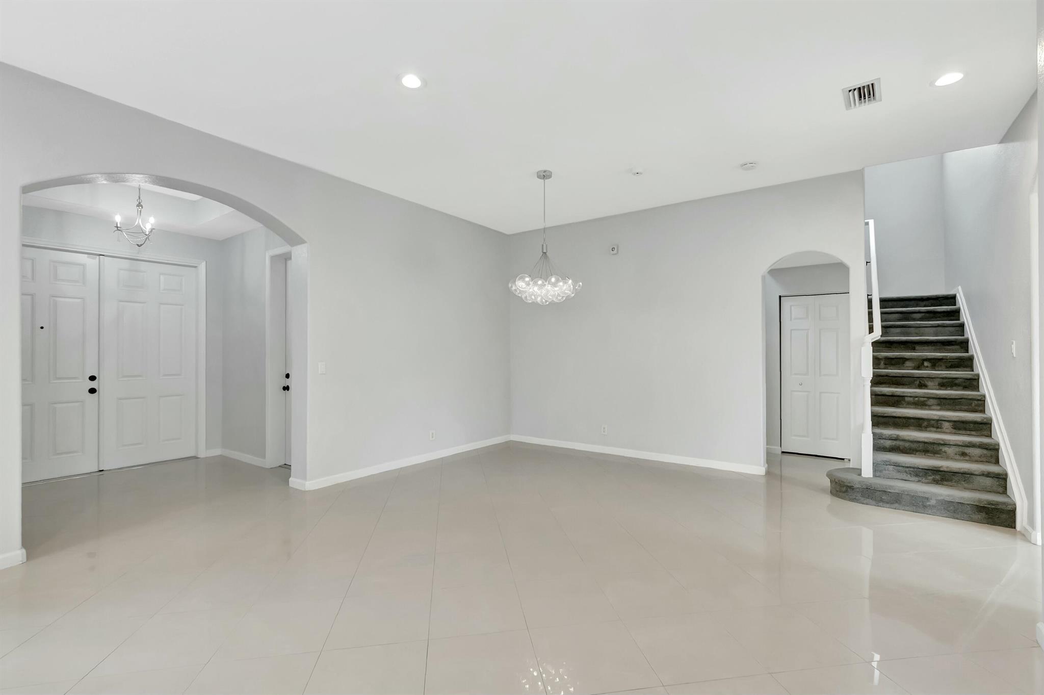 7109 Old Orchard Way