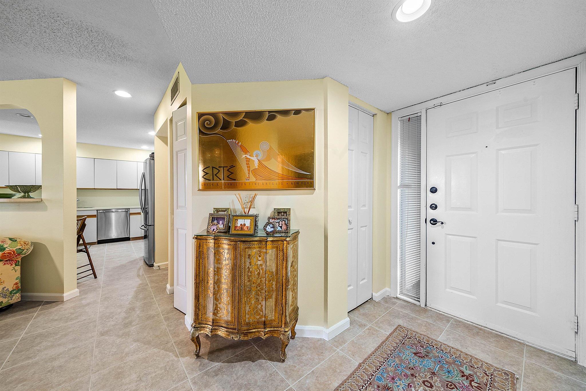 5520 Coach House Circle C